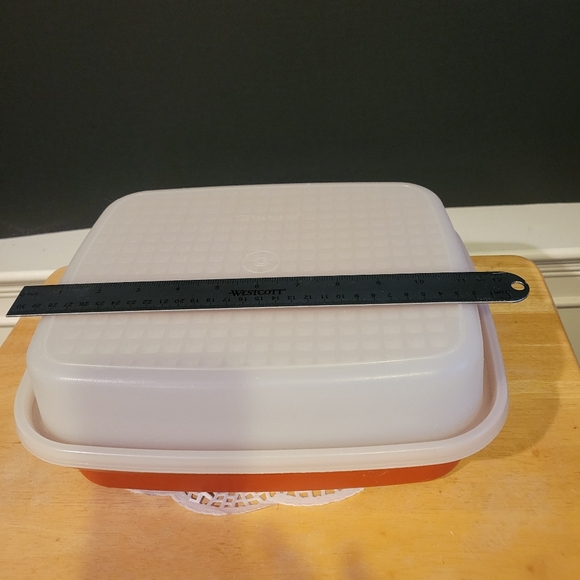 Set of 2 Vintage Tupperware Marinade/Storage Trays Paprika Red w/ Lids - Picture 3 of 11